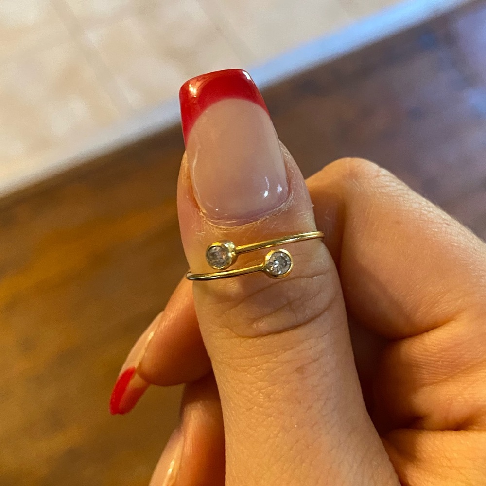 J&Co Gold and Cubic Zirconia Ring Size 7